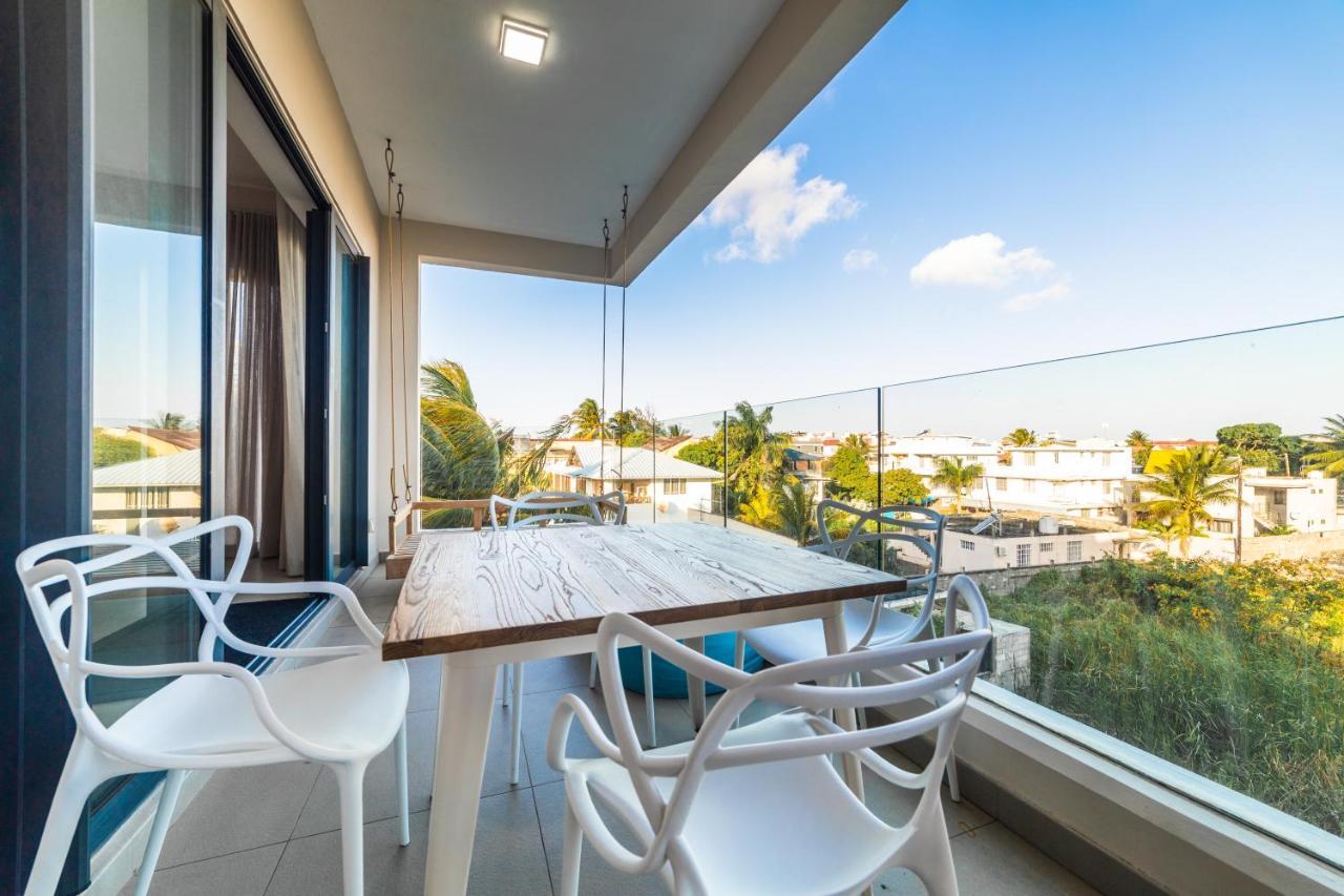 One Bay Residence - Apartment 12 - Apartment In Pereybere Pereybere Beach エクステリア 写真