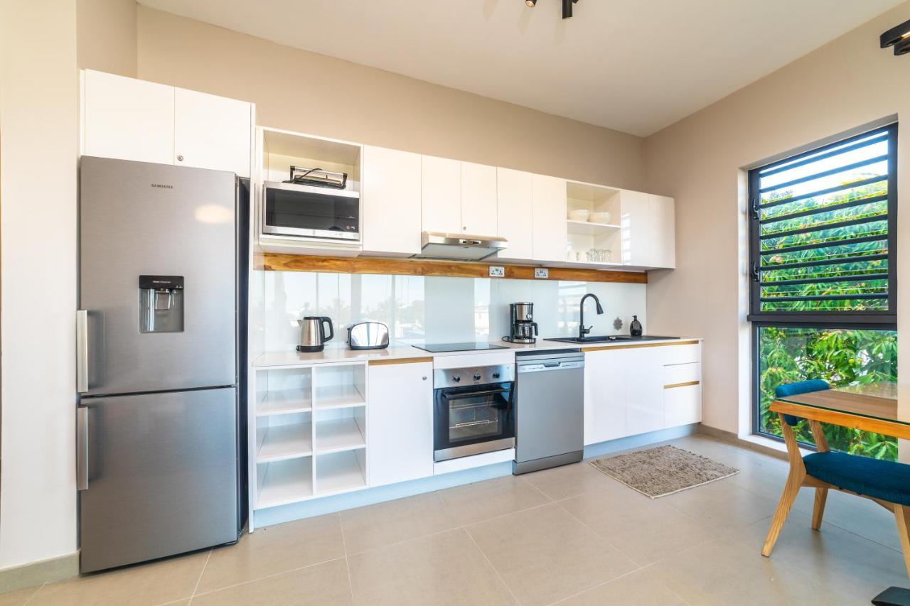 One Bay Residence - Apartment 12 - Apartment In Pereybere Pereybere Beach エクステリア 写真