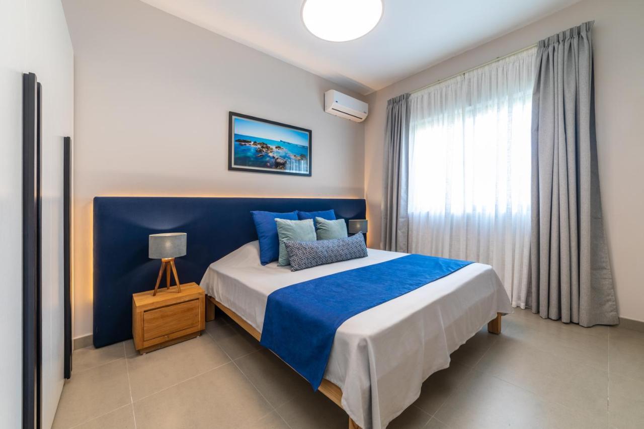 One Bay Residence - Apartment 12 - Apartment In Pereybere Pereybere Beach エクステリア 写真